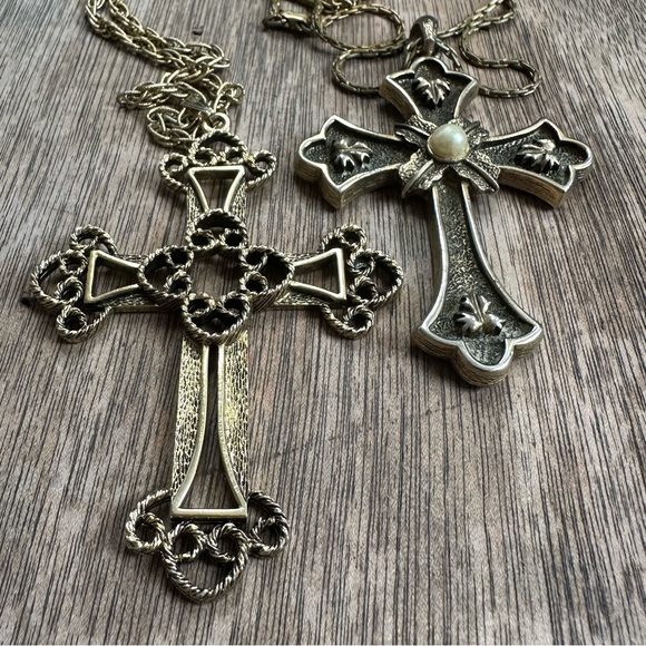 Vintage 1970s Sarah Coventry Limited Edition xl cross pendant necklaces main image 4